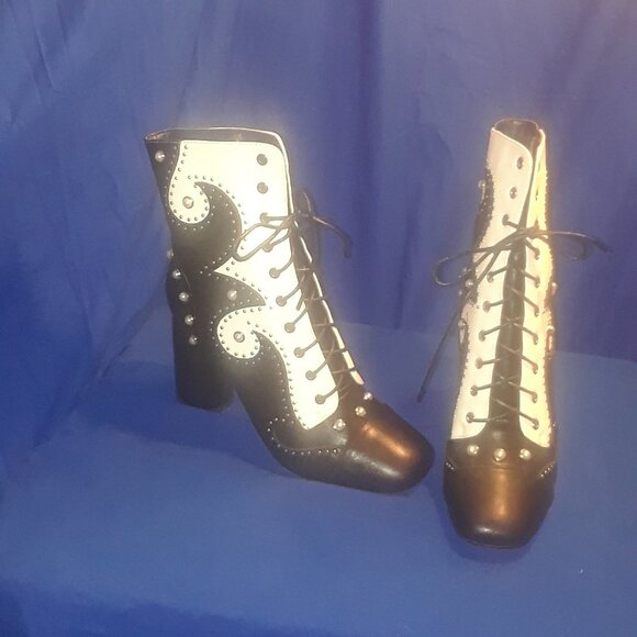 AZALEA WANG "MARIANNA'S SECRET" Size: 10 LACE UP EMBELLISHED HIGH HEEL - Picture 7 of 8